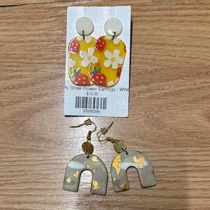 Yellow Strawberry Flower Earrings set